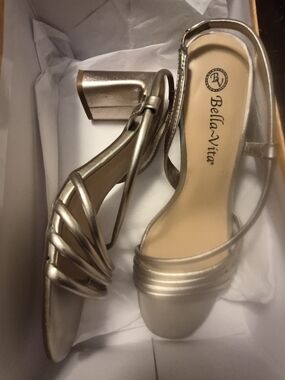 Bella Vita Leather Metallic Gold Slingback Block Heel Sandals